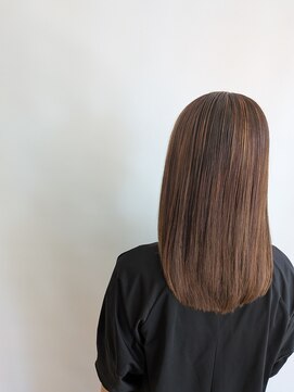 クララ トヨハシ(CLALA Toyohashi) 酸熱髪質改善トリートメント