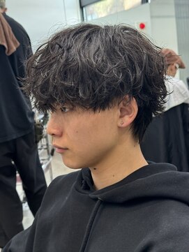 フィフス 天神大名(fifth) 天神大名メンズパーマ波巻きパーマプードルパーマッシュウルフ
