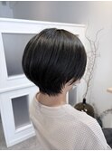 黒髪ショートボブ