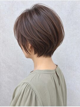 セレスト 川口店(CELESTE) 丸みショート×イノアカラーで白髪ぼかし
