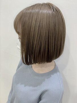 ジーナ 札幌(Zina) 【Zina SAPPORO】艶ボブ×ベージュ