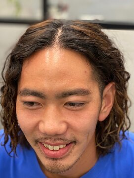 クラン(Clan) 【ツイストスパイラルパーマ】