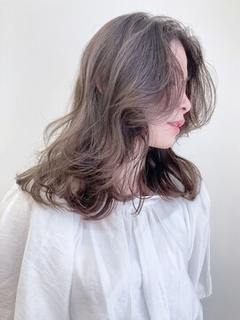 アルバム 池袋(ALBUM) グレージュハイライト_グレージュカラーボブウルフ_28673