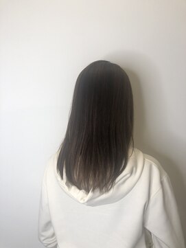 ゼンドットカラスマ(Zen.karasuma) 地毛風ストレート×ココアベージュ