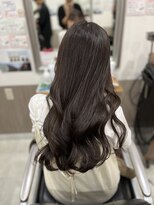 ヘアアンドメイク 心座(hair&make)&nbsp;大人モノトーングレイ　福田昌子