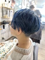 ヘアーリゾートガーデンバイトロント 船橋法典店(Hair Resort Garden by Toronto) 刈り上げショート×ブルー【船橋、西船橋、市川大野、新船橋】