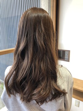 ツムギ(tsumugi HAIR DESIGN) ロング×ベージュカラー