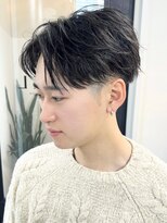 ビビバイベル(BiVi by BHEL)&nbsp;桑名メンズパーマメンズカットセンターパートメンズマッシュ緩め