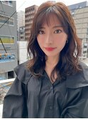くびれヘアハイライトカラーアンプレラカラーレイヤーカット