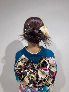 ウノ ア ウノ(uno a uno) 成人式スタイル