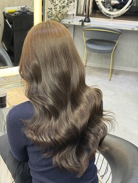 ロンドアヴァントゥス 池袋(Lond aventus) ワントーンで明るめヘーゼルベージュ！