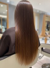 アース 若葉台店(EARTH) 若葉台でコスメ縮毛矯正×カット|乾かすだけでまとまるロング
