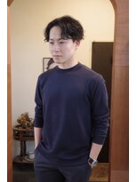 エディ(Edy) メンズセンターパートカルマパーマ韓国ヘアカルマヘア眉毛カット