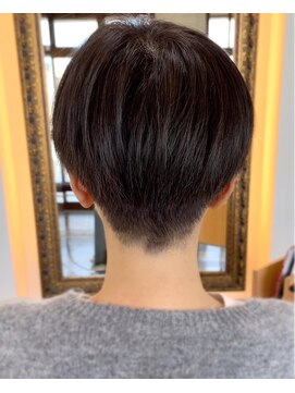 ヘアーアンドコークラシコ(Hair&Co. Clasico) レディースツーブロック