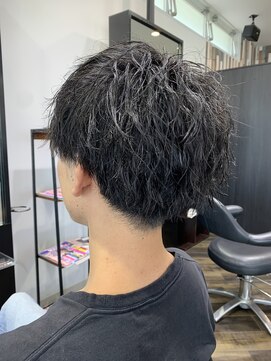 グラーヴ(GRAVE) メンズカット