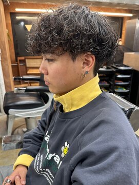 ロンド ローガン 名駅(Lond LOGAN) 【LondLOGAN SAKURA】眉毛 波巻きスパイラルパーマ マッシュ