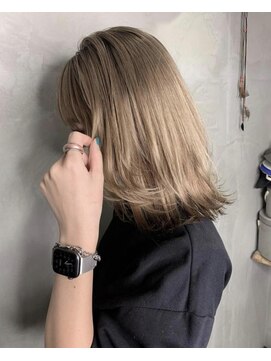 アルカナ 明治神宮前原宿(ARCANA) 切りっぱなしボブ エアリーロング 美髪 ピンクブラウン