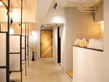 ウルヘアー 緑地公園(ulu hair)の雰囲気（お一人お一人の空間、お時間をゆったりとお過ごし下さい）