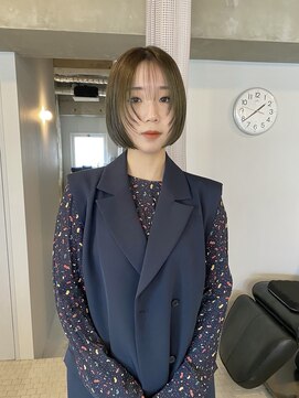 シセイ 青山(SHISEI) 顔周りレイヤー/顔まわりレイヤー/ボブレイヤー/オリーブカラー