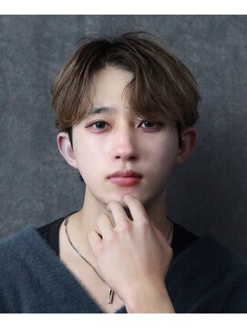 ラクーントウキョウ(RACCOON.TOKYO) 毛流れ/コンマバング/フェザーパーマ