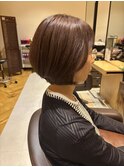 ショートボブ
