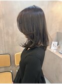 【YUCCA】顔周りミディアムレイヤーグレージュ暗髪透明感