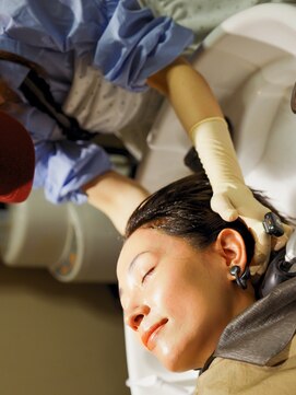 プールバイスタイル 藤沢(POOL by STYLE) ヘッドスパ/頭皮の揉みほぐし/リラックス/頭皮改善ヘッドキュア