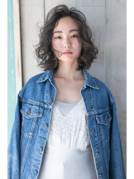 マウロア(MAULOA) ” 大人かわいい ラフウェーブ ミディアム ボブ ” 鈴木ちさと