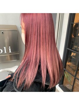 オリ(oli) ブリーチ1回で出来るピンクカラー