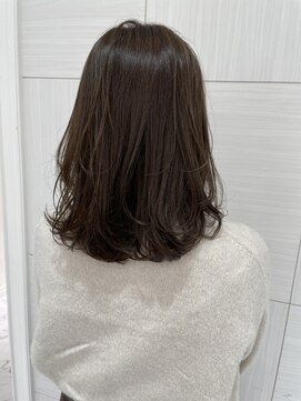 レ セゾン(Les Saisons) ２０代３０代４０代◎大人かわいいローレイヤーミディ