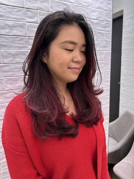 ステア ケース(stair case) 赤系バレイヤージュハイライトロングヘアレイヤースタイル