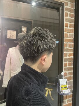 ヒロギンザ 大阪本店(HIRO GINZA) ショートパーマスタイル×ホワイトメッシュ