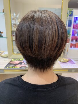 アッシュ 仙川店(Ash) ショコラブラウン ハンサムショート 30代40代50代60代 前髪アリ