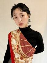 イル(ill)&nbsp;ショート シースルー ショートウルフ コンパクトショート 大須