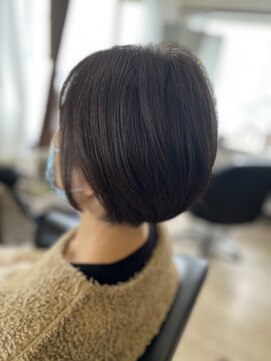 コア フィール ア デイ(COIFFURE A DAY) 【大人女子耳掛けショートボブ】M3Dお得クーポン有り