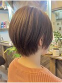 ショートボブ×アッシュベージュ