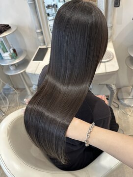 ザックラフィネ(ZACC raffine) 美髪艶髪/縮毛矯正/トリートメント/ブルーカラー/ブルーブラック