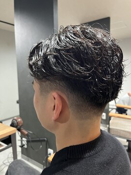 スウェル 柏店(Swell) MEN’S HAIR/サーフカール/刈り上げセンターパート/柏