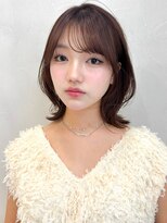 アグノス 青山(Agnos)&nbsp;薄めバングミディアムレイヤーカットワンカール艶感くびれボブ