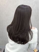 ユエ(YUE) レイヤーカット/-5歳の美髪へ