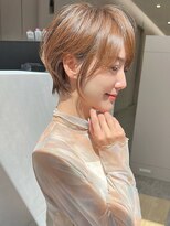 アフロート トウキョウ(AFLOAT TOKYO)&nbsp;前下がりひし形ショートボブ30代40代50代くびれヘア丸顔面長銀座