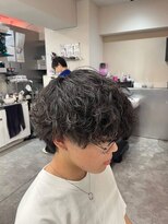 フィフスワン(fifth one)&nbsp;波巻きシャドウパーマ