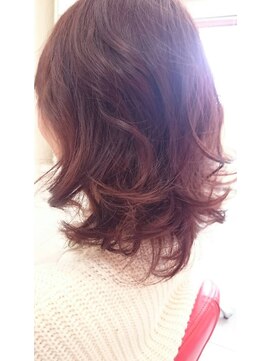 ルシア(LUCIA) 大人可愛いいピンク