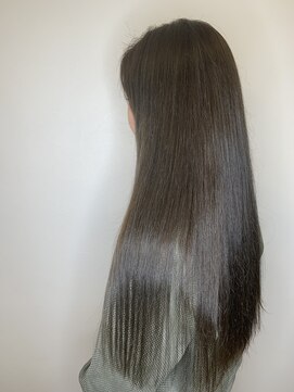 ヘアーサロン イバ(IBA) オリーブアッシュ