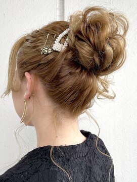 アイヴィ 表参道(IVY) お団子アレンジ