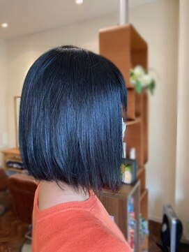 クロス(CROSS) さらつや黒髪　ヘナカラー