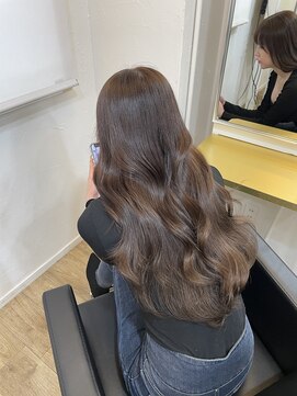 イオエ(ioe) デザインカラー/グランマッシュ/暗めカラー/ミディアムヘア