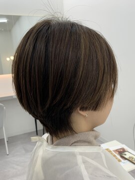 ビル(B.i.L) 40代レディーススタイル