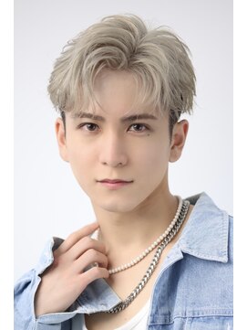 リップス 表参道店(LIPPS) ハイトーンセンターパート