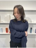 レイヤーカット オリーブグレージュ